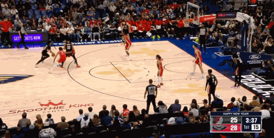 杨瀚森投篮三不沾