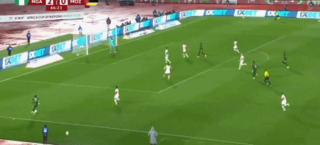 奥斯梅恩梅开二度，尼日利亚3-0莫桑比克