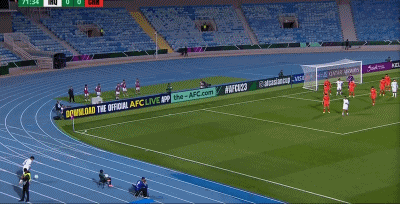 李浩视野受限扑出伊拉克远射