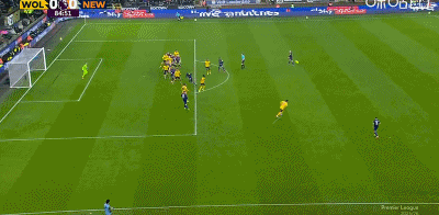 狼队门将两连扑力保球门不失