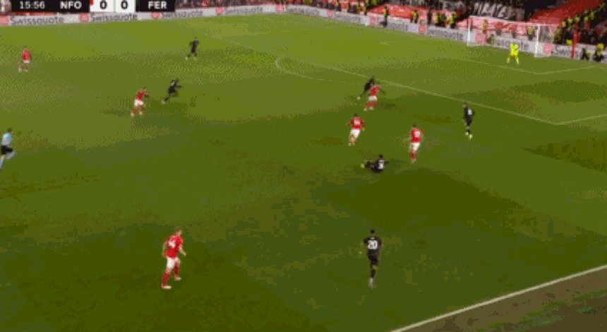 奥特沃斯自摆乌龙，诺丁汉森林1-0费伦茨瓦罗斯