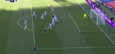 贝尔纳尔门前抢点破门，巴萨1-0莱万特