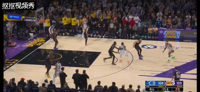 温德尔·卡特篮下命中准绝杀