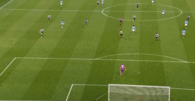 马尔穆什梅开二度，曼城3-1纽卡斯尔联