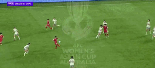 朝鲜女足破门但越位在先进球无效