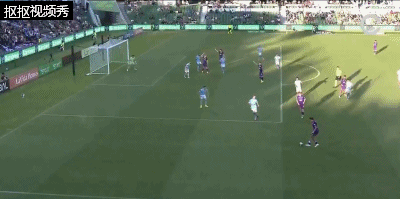 塔加特头球偏出门柱，珀斯光荣险些扳平比分