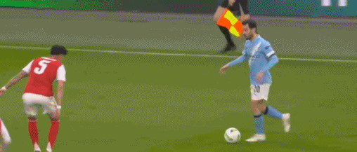 奥赖利头球破门，曼城1-0阿森纳