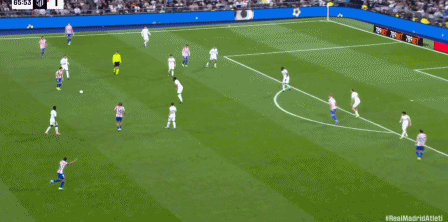 莫利纳世界波破门，皇马2-2马竞