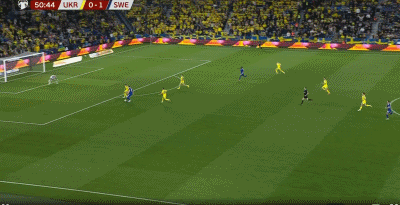 约克雷斯梅开二度，乌克兰0-2瑞典