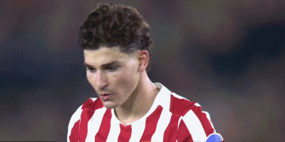 阿尔瓦雷斯任意球打死角得手，巴萨0-1马竞