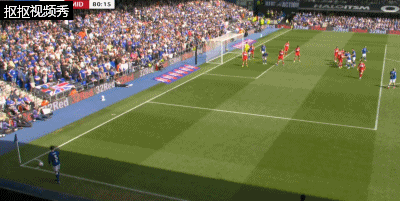 伊普斯维奇头球攻门被米德尔斯堡门将扑出