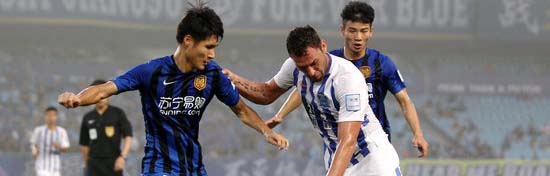 专题:足协杯-苏宁主场0-0险平富力,贵州0-0平鲁能